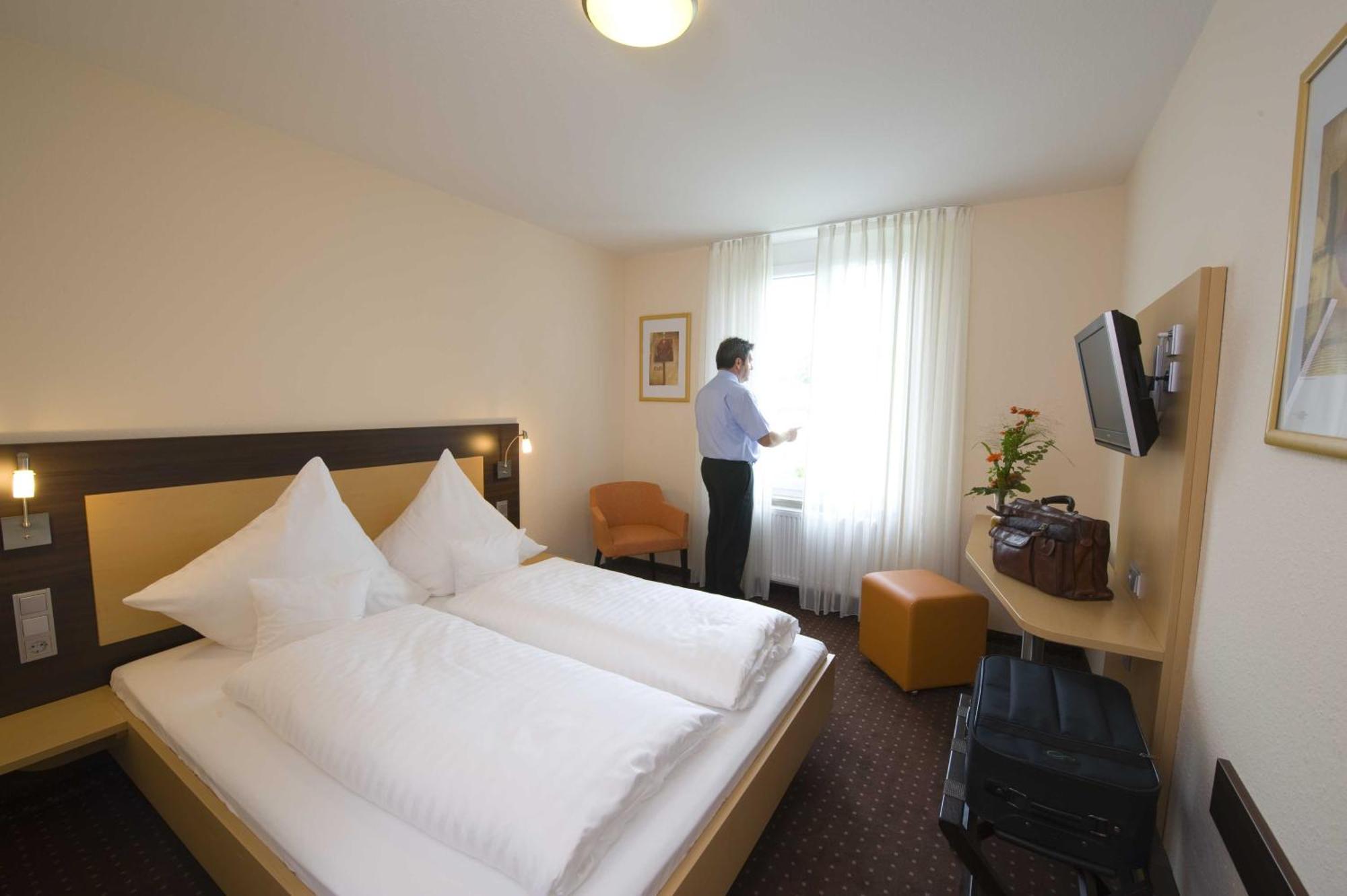Hotel Berkheimer Hof 에즐링겐 객실 사진